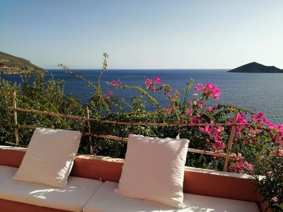 Casa Dei Melograni At Vourlidia Leros Villa Vromolithos ภายนอก รูปภาพ